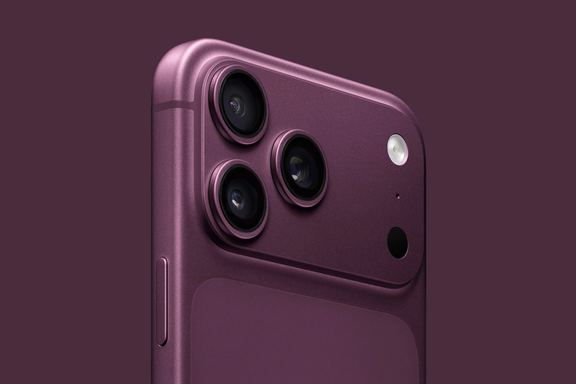 iPhone 18 Pro dự kiến sẽ có giá cao hơn iPhone 17 Pro. | Hình ảnh từ Macworld - Apple có thể đã làm điều không tưởng để giữ giá iPhone 18 Pro ở mức thấp nhất có thể.