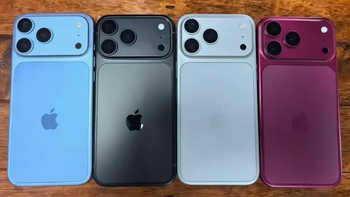 Mô hình giả của bốn chiếc iPhone 18 Pro với bốn màu sắc khác nhau.